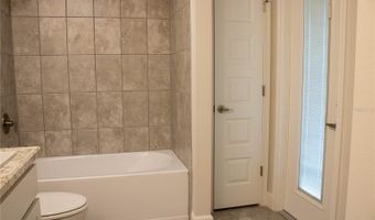 4019 TULLAMORE Ln, Auburndale, FL 33823