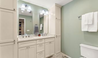 4815 120th St W, Apple Valley, MN 55124
