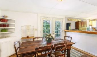 100 14th St, Apalachicola, FL 32320