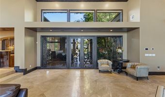 33 Promontory Ridge Dr, Las Vegas, NV 89135