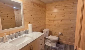 207 2nd Ave NW, Altura, MN 55910