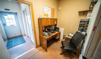 501 11th St NE, Austin, MN 55912