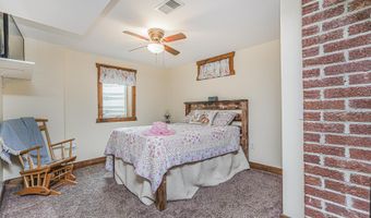 216 Main St, Middletown, NJ 07748