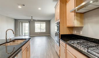 6020 Andezano Dr, Las Vegas, NV 89135