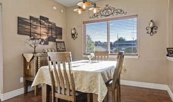 997 KRISTA Ln, Brookings, OR 97415