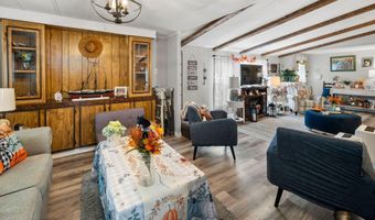 8 Mary Ct, Barnegat, NJ 08005