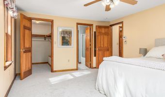 20 Peabody Dr, Brentwood, NH 03833