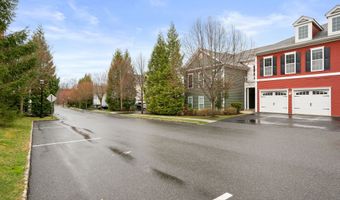 19 Mill Rd 19, Danbury, CT 06810