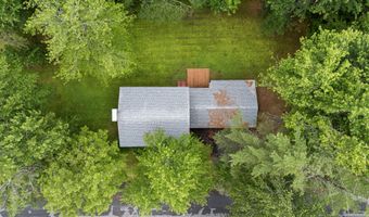 28 Colony Rd, Augusta, ME 04330
