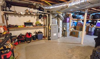 1 Lafayette Ct, Barnegat, NJ 08005