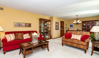 2133 Polk Dr, Ames, IA 50010