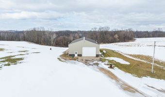 W1660 Maplewood Lane, Alma, WI 54610