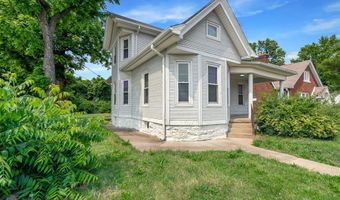 912 College Ave, Alton, IL 62002