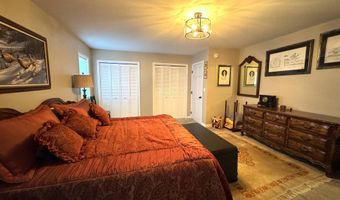 2326 SE Crystal Ave, Aberdeen, SD 57401
