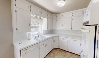 241 W 11th St, Casper, WY 82601