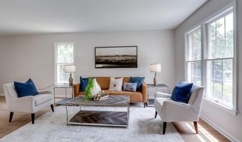 8702 PAPPAS Way, Annandale, VA 22003