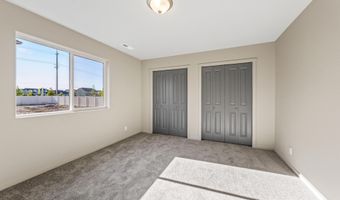 153 S TREELINE St, Airway Heights, WA 99001