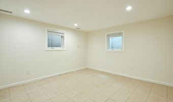 5306 ALBEMARLE St, Bethesda, MD 20816