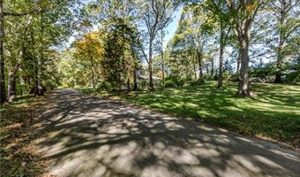 63 Duck Cove Rd, North Kingstown, RI 02852