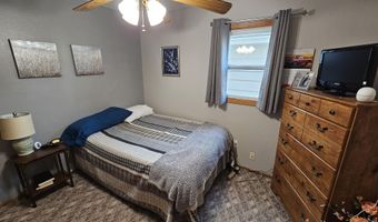 116 NW 6th Ave, Aberdeen, SD 57401