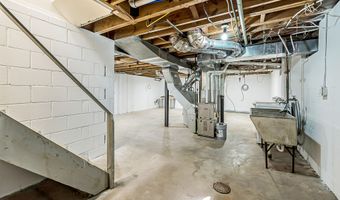 1303 Prescott Ave, Ann Arbor, MI 48103