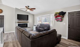 4465 E Cochise Dr, Ammon, ID 83406