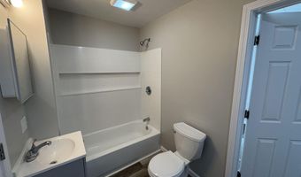31 W First St, Birdseye, IN 47513