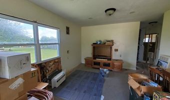649 A St, Arapaho, OK 73620