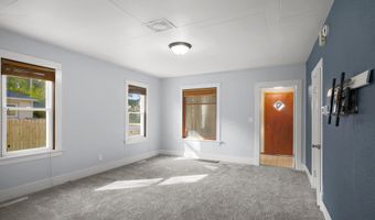 606 N State St, Aberdeen, SD 57401