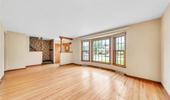 27 Lynn Lea St, Amherst, NY 14221