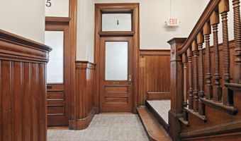 45 Main St 4, Amesbury, MA 01913