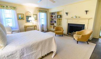 23347 BACK St, Accomac, VA 23301