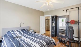 192 Washington Rd, Barrington, RI 02806