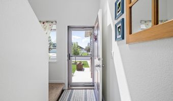 6610 PAINTED ROCK Trl, Cheyenne, WY 82001