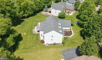 17 WATERTON Dr, Bear, DE 19701