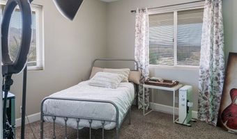 10691 Joshua Rd, Apple Valley, CA 92308