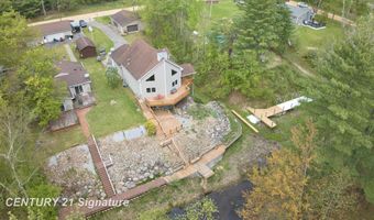 1724 Middle Point Dr, Alger, MI 48610