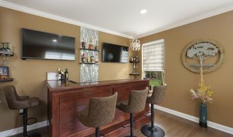 5 Denise Dr, Allentown, NJ 08501