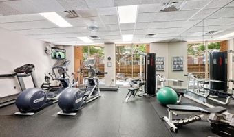4808 MOORLAND Ln 501, Bethesda, MD 20814