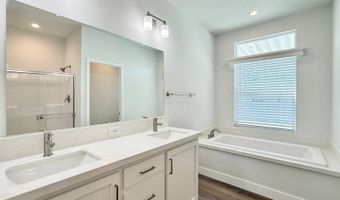 11 Palm Via, Anaheim, CA 92801