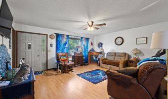 804 E Elm St, Aurora, MO 65605