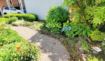 10550 SE 70th Ave 8, Milwaukie, OR 97222