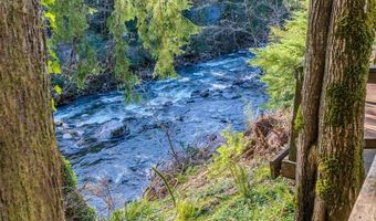 62194 E SALMON St, Brightwood, OR 97011