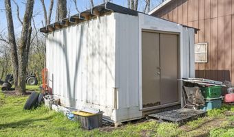 19077 Lawrence 2170, Aurora, MO 65605