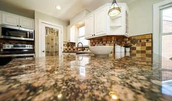 8076 Winona Ave, Allen Park, MI 48101