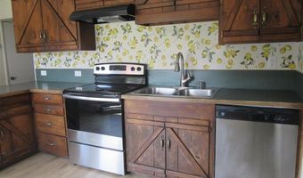 2607 Holler Ave, Cody, WY 82414