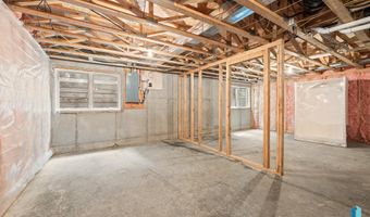 324 S Spring Pl, Brandon, SD 57005