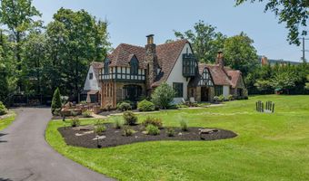1952 CANTERBURY Rd, Abington, PA 19001