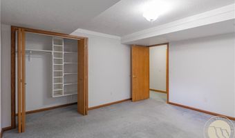 3953 Rimrock Rd, Billings, MT 59102