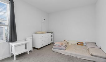 33 Cider Mill Dr, Ashville, OH 43103
